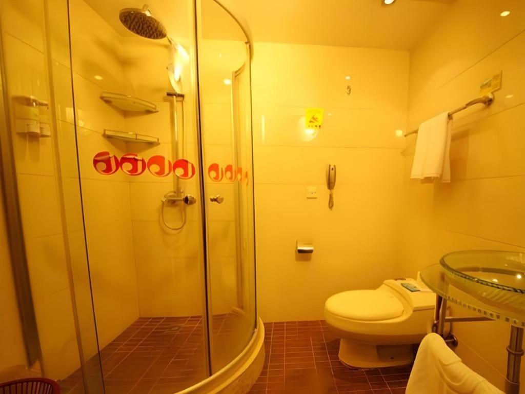Golden Spring Hotel Lijiang Lijiang  Buitenkant foto