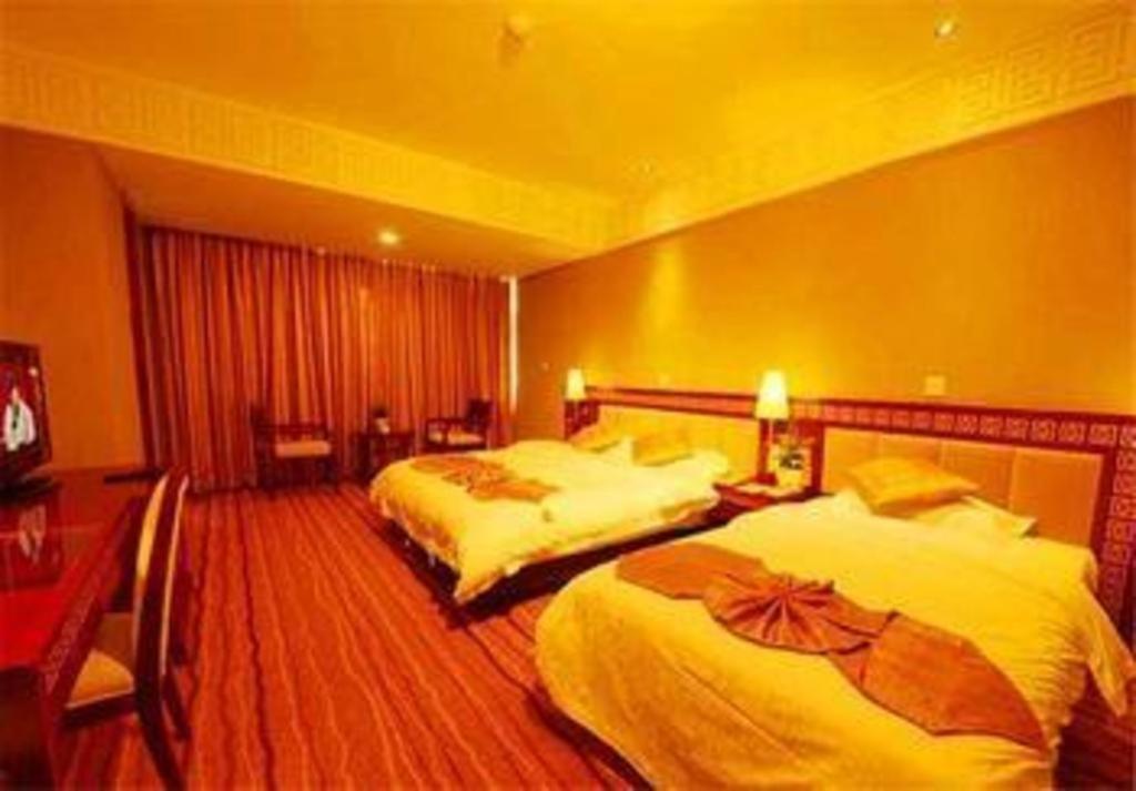 Golden Spring Hotel Lijiang Lijiang  Buitenkant foto