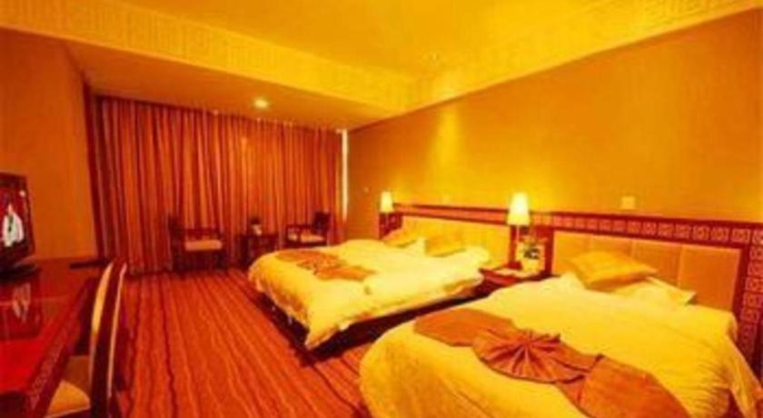 Golden Spring Hotel Lijiang Lijiang  Buitenkant foto