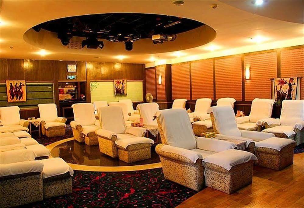 Golden Spring Hotel Lijiang Lijiang  Buitenkant foto